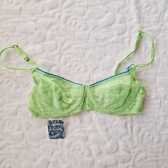 Free People Intimately Lace Underwire Bra New 34B - Picture 1 of 10